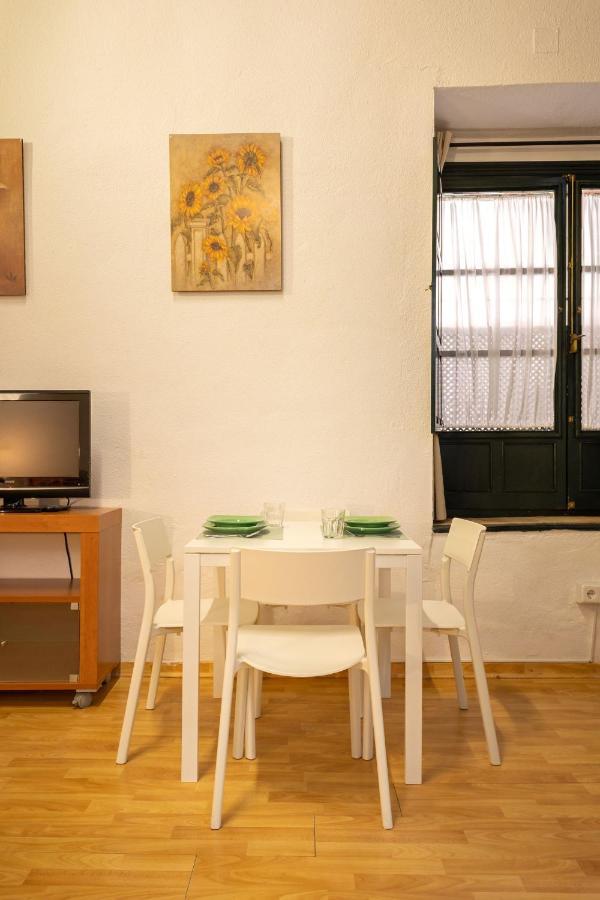 Apartamento Siglo De Oro Sevilla Bagian luar foto